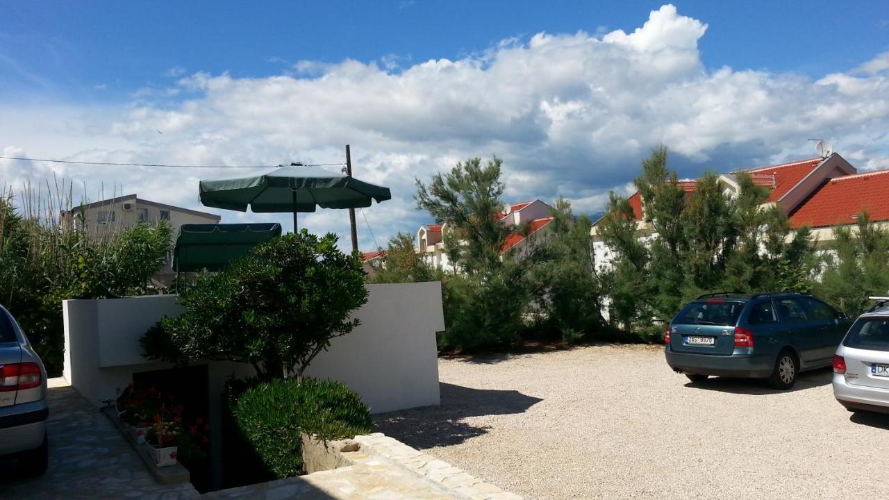 Apartments Feniks Pag Town Zewnętrze zdjęcie