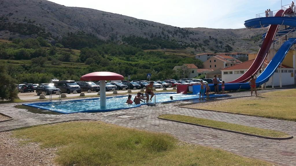Apartments Feniks Pag Town Zewnętrze zdjęcie